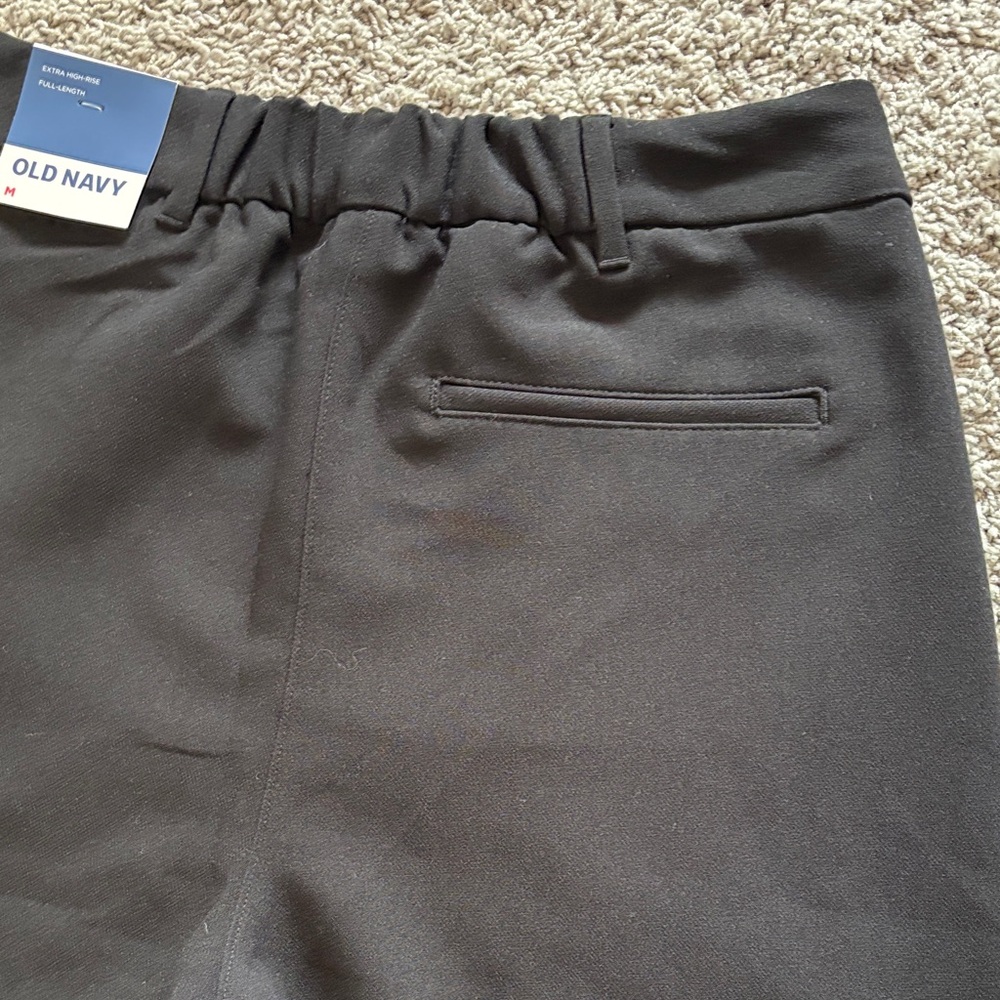 Old Navy Extra High Rise Classic Black Pants - Picture 14 of 16